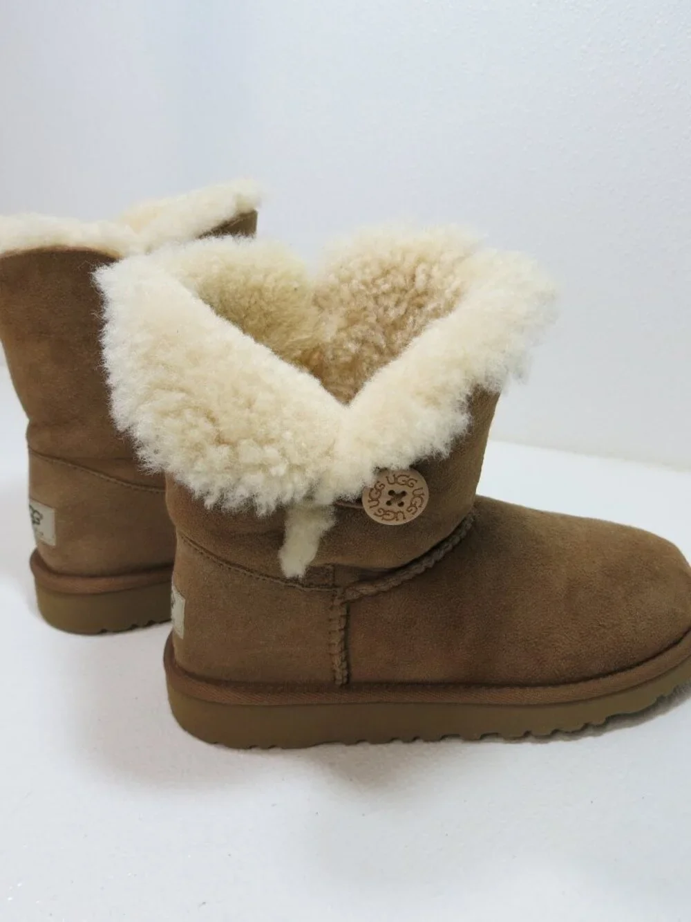 UGG Insulated Winter Boots #5991 Australia Kid's Winter Footwear Boot Shoes Sz 3